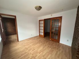 144 W 9th St Apt 3 #Apt 3 - Photo 1 of 1