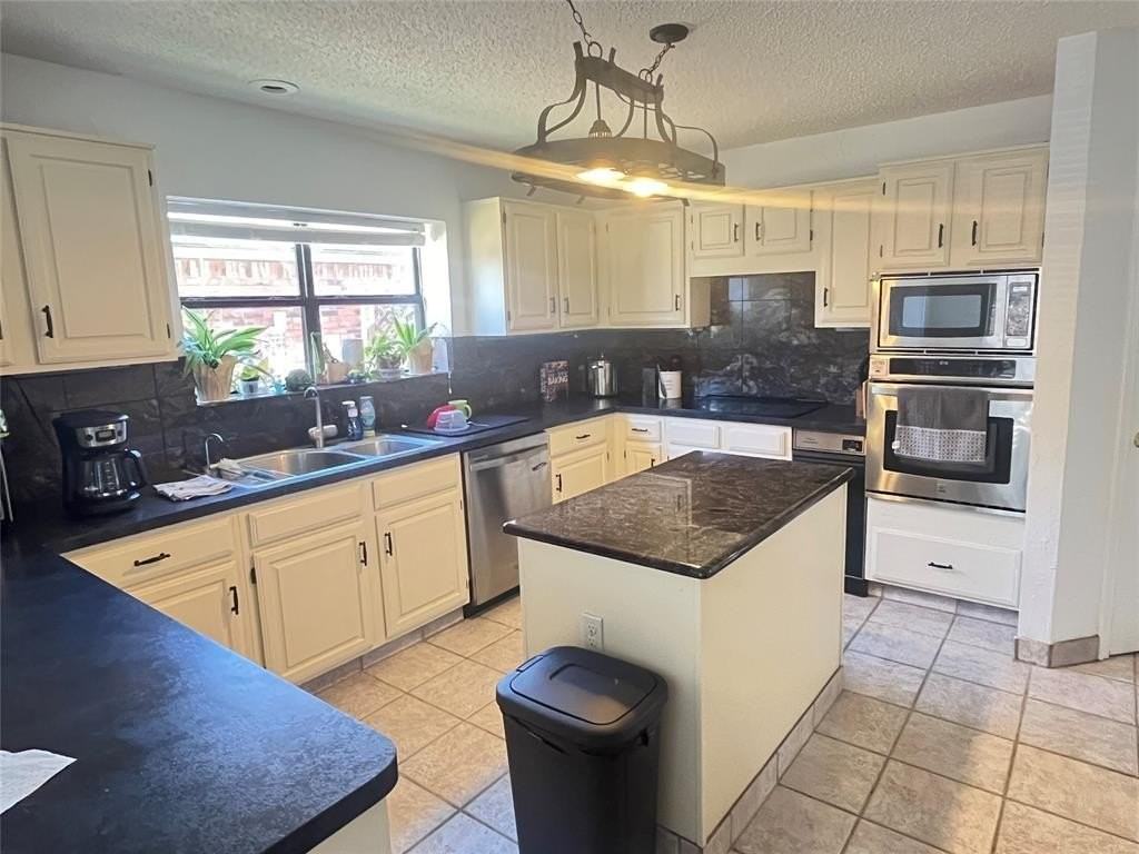 3720 Campstone Drive - Photo 5 of 15