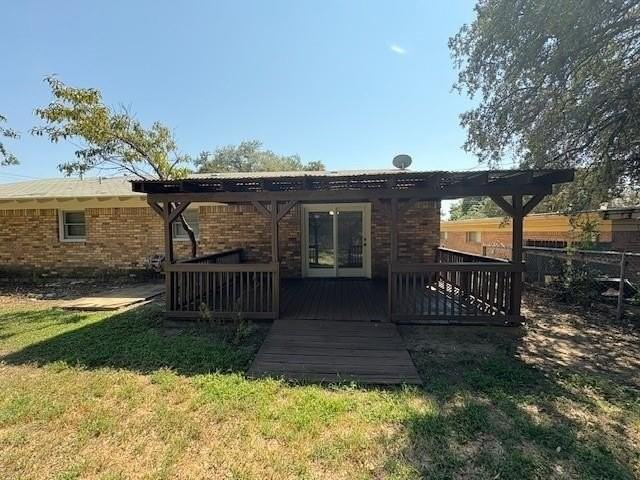 8270 Chapin Rd - Photo 5 of 17