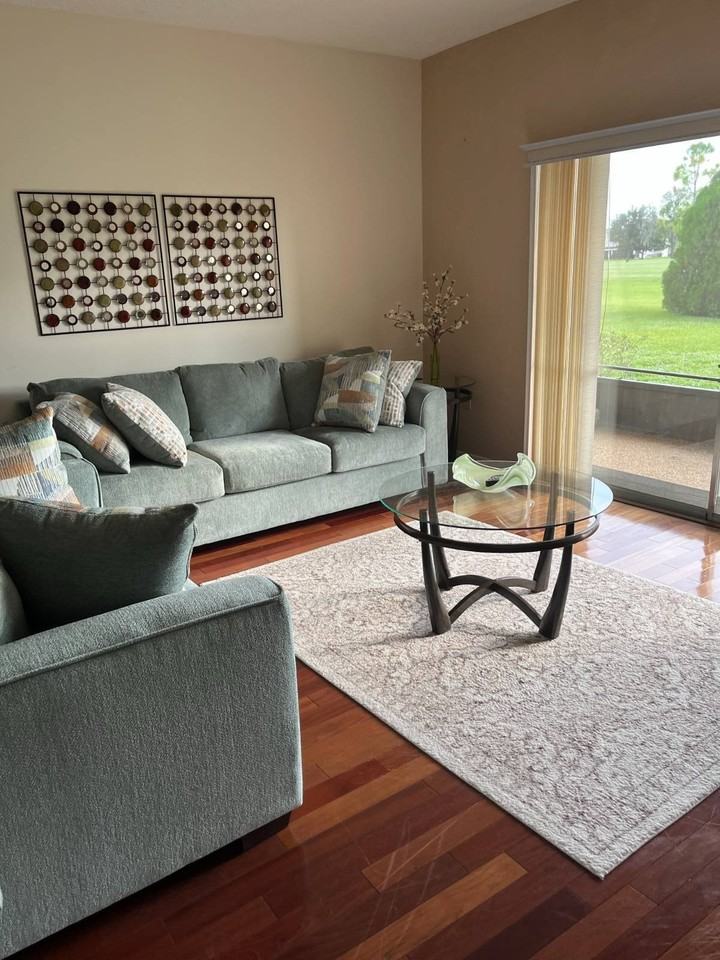 3731 Edgewater Dr - Photo 4 of 12