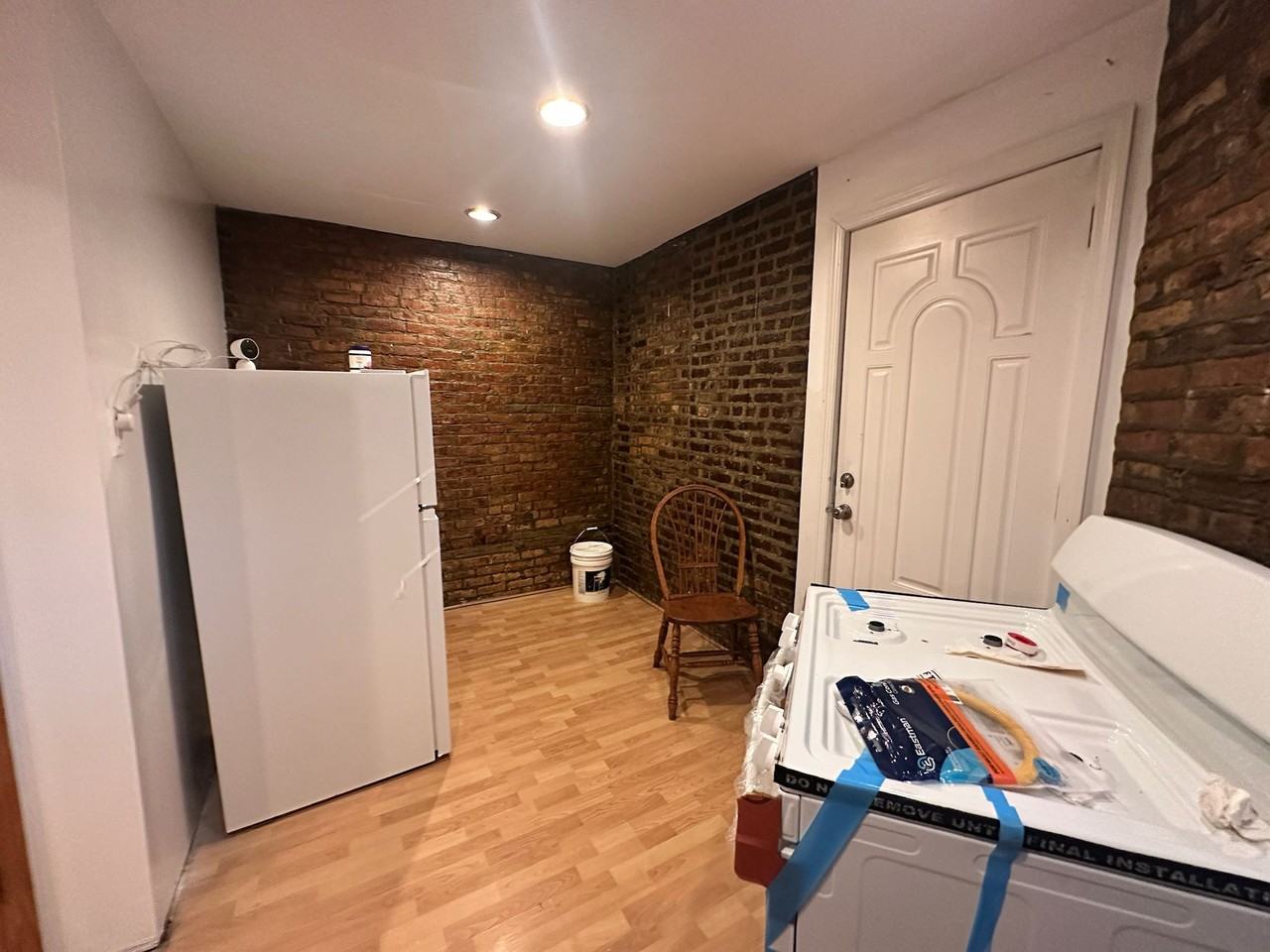 144 West 9th Street - Photo 4 of 9