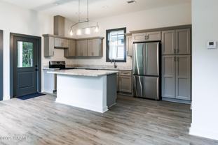 136 Banister Ct - Photo 1 of 1