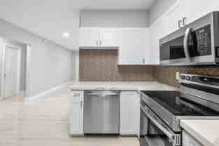 3048 N Dixie Hwy Highway - Photo 1 of 1