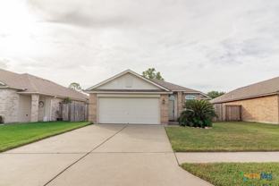 304 Yosemite Dr - Photo 1 of 1