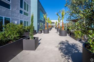 featured image of 1978 W Carson St