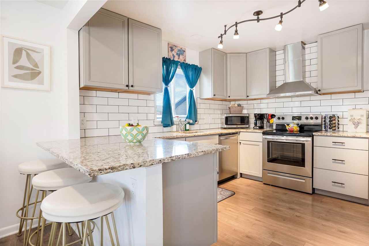 W 73rd Pl - Photo 2 of 18