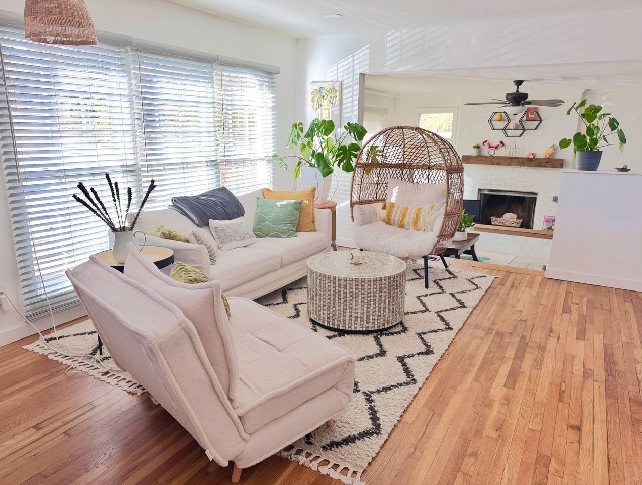 Crowe Drive Southeast - Photo 2 of 13