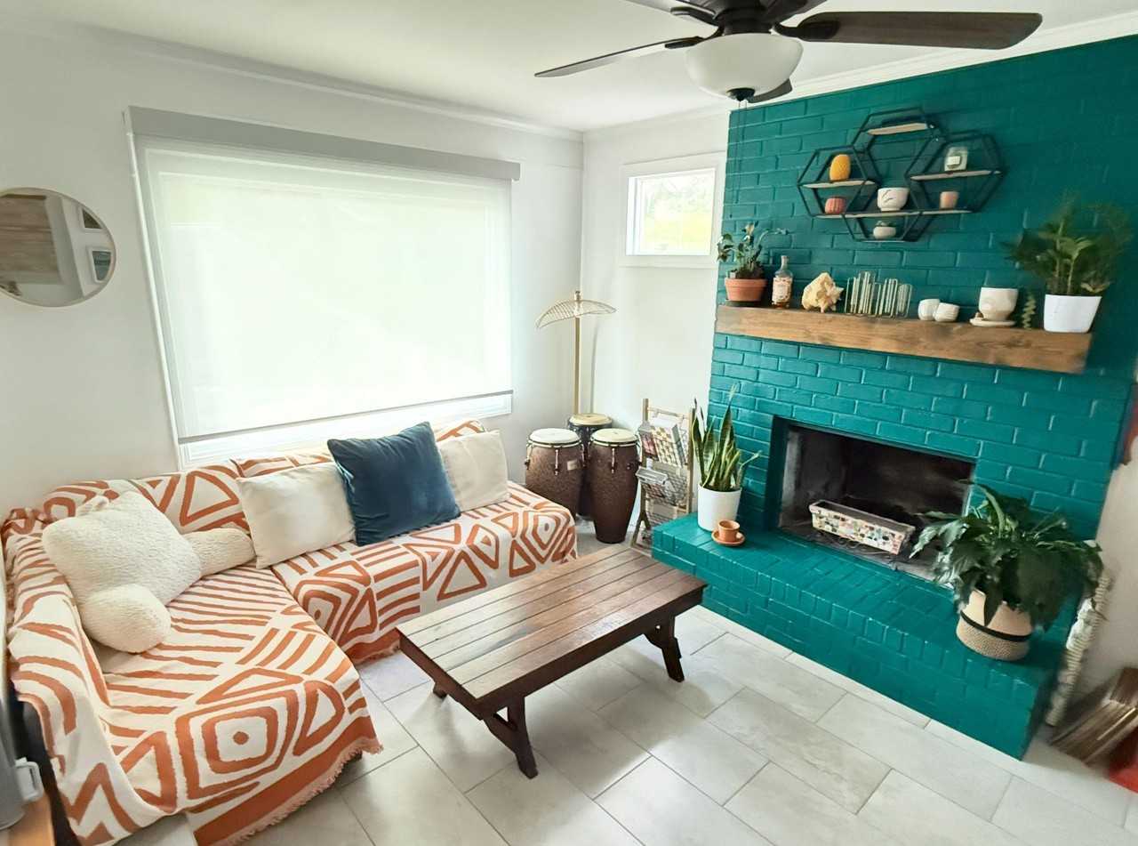 Crowe Drive Southeast - Photo 4 of 13