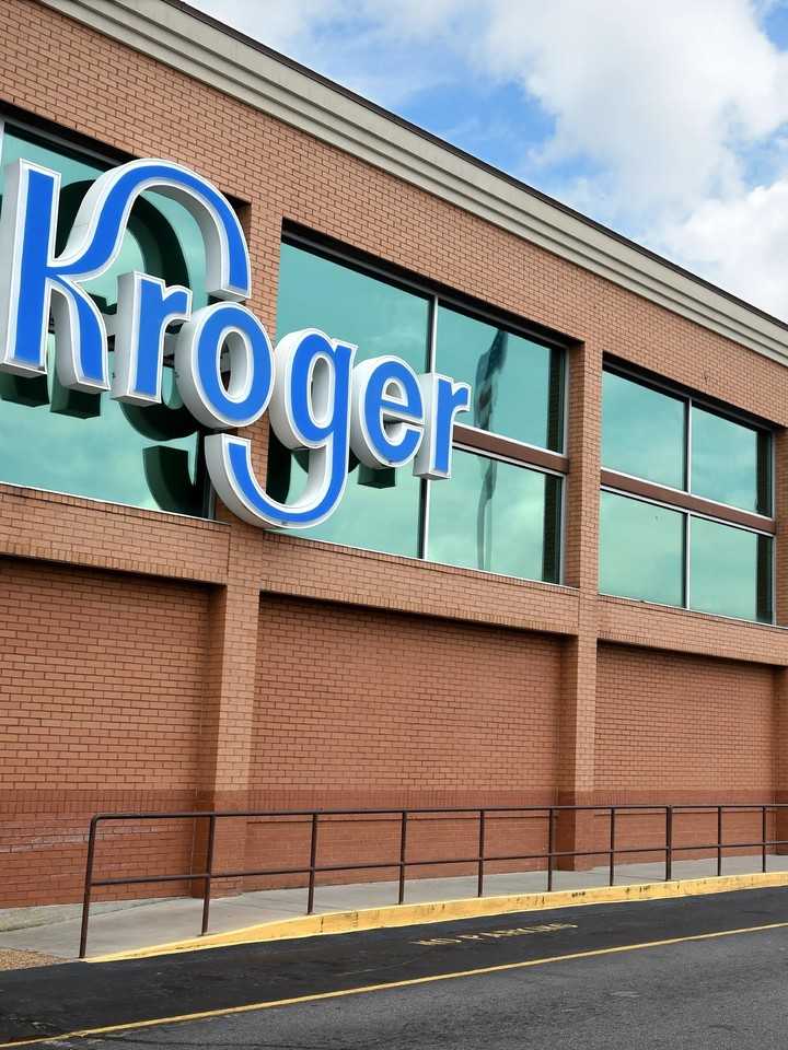 Redan Circle - Photo 7 of 13