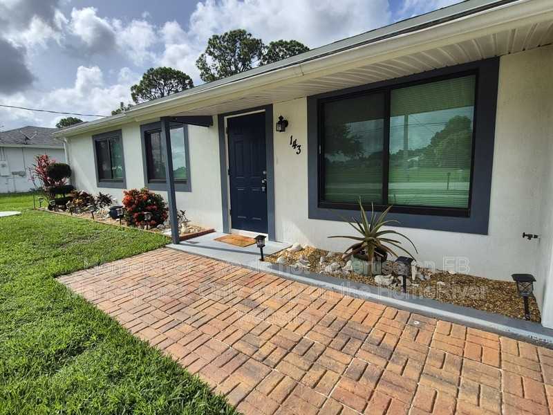 143 Sw Tulip Blvd - Photo 2 of 29