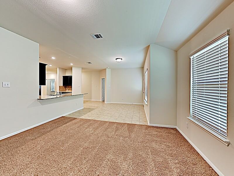 528 Foxhunter St - Photo 2 of 13