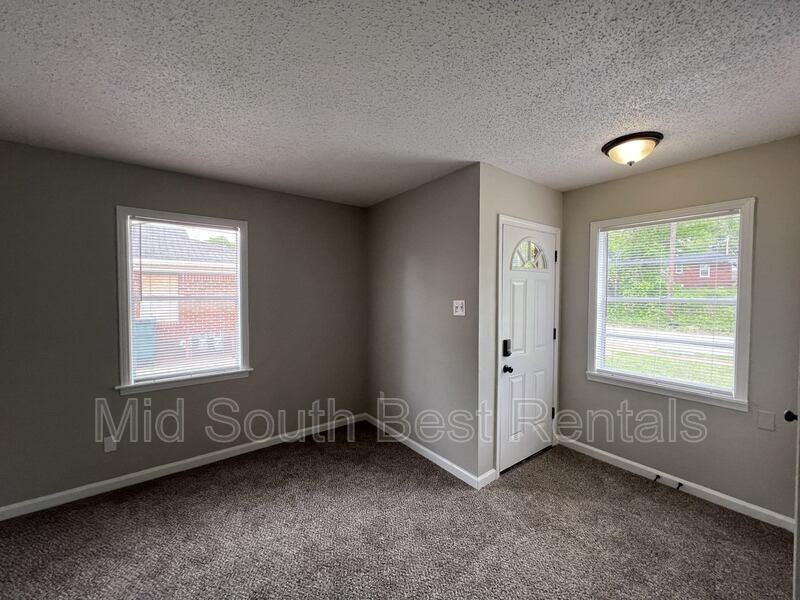 1785 Tampa Cv - Photo 2 of 9