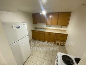 1217 1/2 E Bradley St - Photo 1 of 1