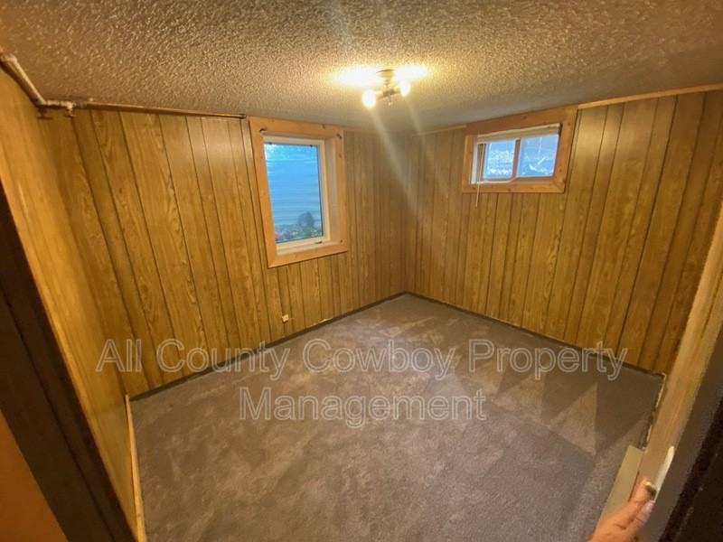 1217 1/2 E Bradley St - Photo 7 of 10