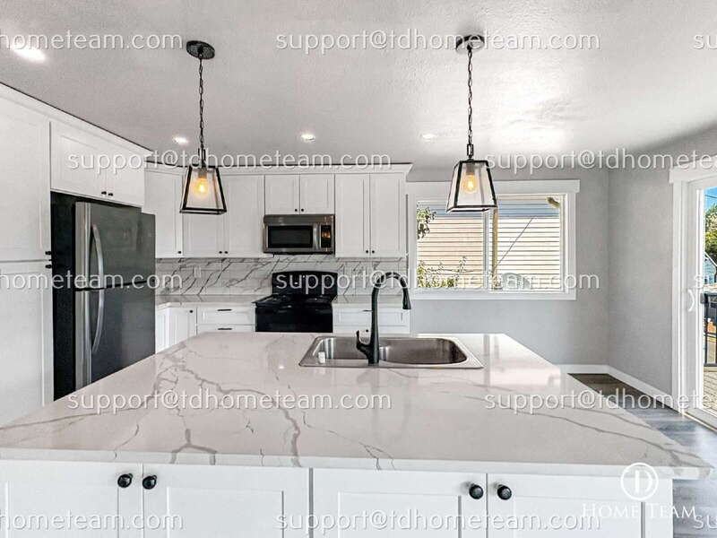 405 Maple Ave Nw - Photo 5 of 26