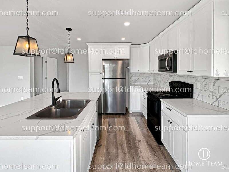405 Maple Ave Nw - Photo 6 of 26
