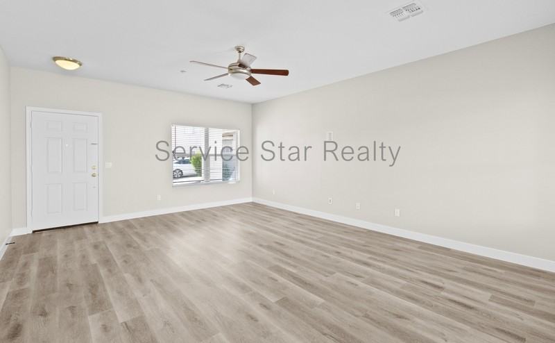 7500 E Deer Valley Rd #31 - Photo 4 of 22