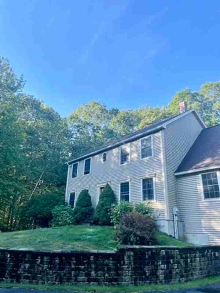 137 Hardy Rd - Photo 2 of 44