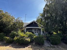 413 Melrose St - Photo 1 of 1