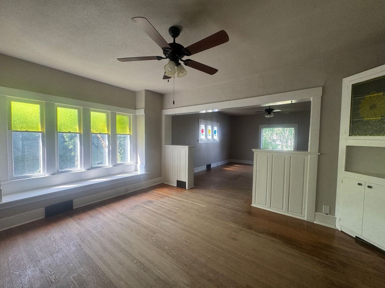 413 Melrose St - Photo 2 of 41