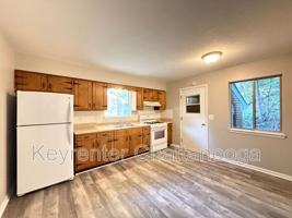 featured image of 4460 Norcross Rd #B