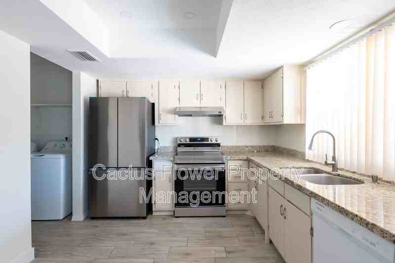 2147 W Edgewood Ave - Photo 7 of 33