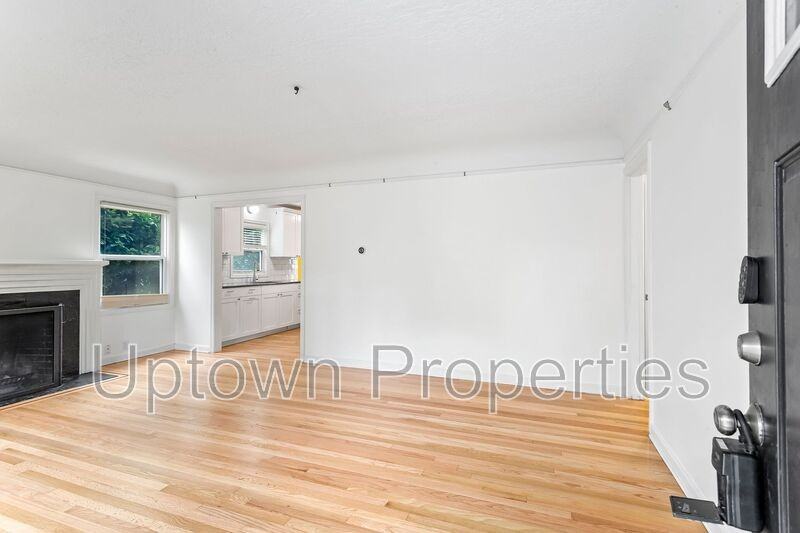 4036 Se Harrison St - Photo 3 of 46