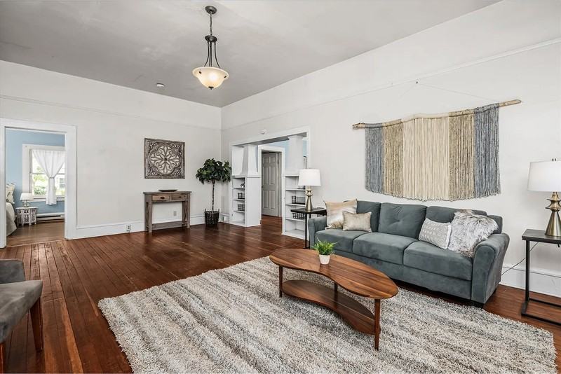 511 Madison St - Photo 6 of 27