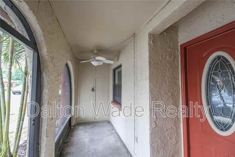 6330 Bonnie Bay Cir N - Photo 3 of 30