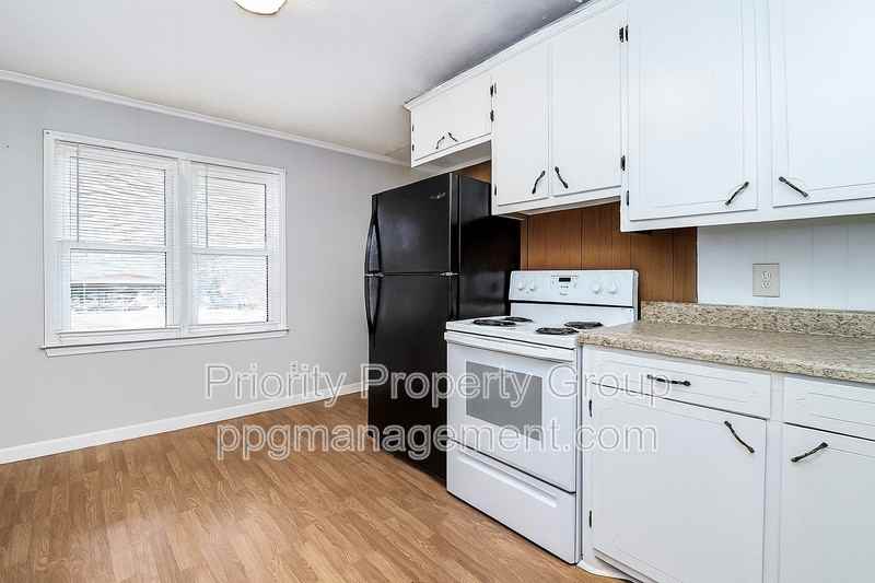 110 Maudie Ln - Photo 4 of 18