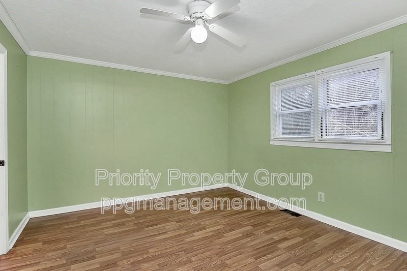 110 Maudie Ln - Photo 6 of 18