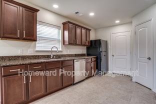 222 Magnolia Dr - Photo 1 of 1