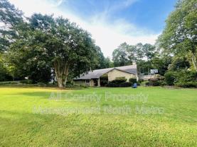 5215 Skidaway Dr - Photo 1 of 1