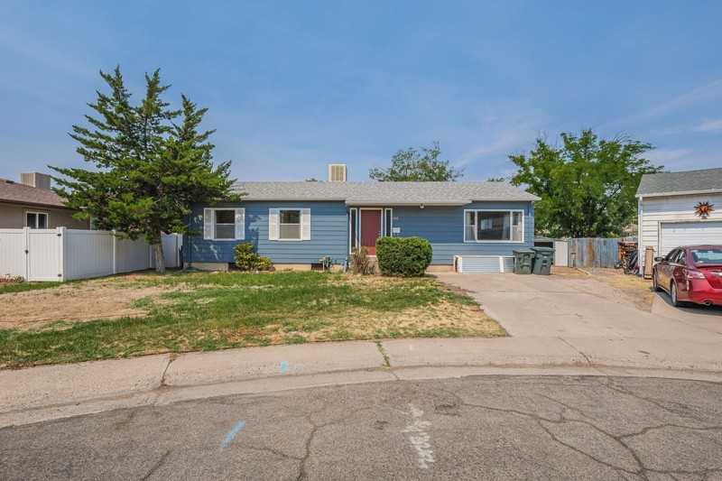 1913 North 2nd Court - Photo 2 of 11