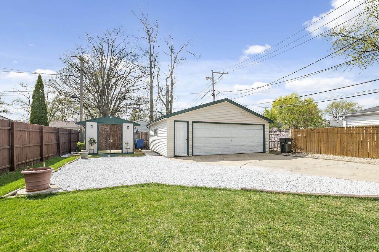 3202 Miller Ave #1 - Photo 3 of 12