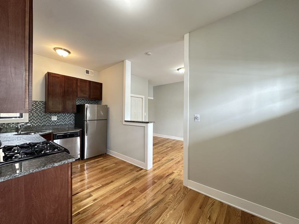 347 Park Ave #2 - Photo 4 of 21