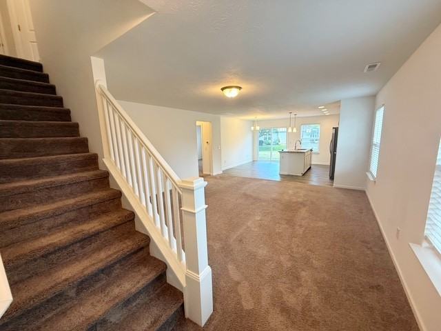 1228 Worcester Way - Photo 3 of 18