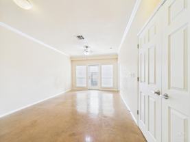 910 W 25th St - Photo 1 of 1