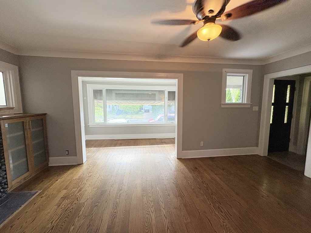 1258 Dougall Avenue - Photo 4 of 44