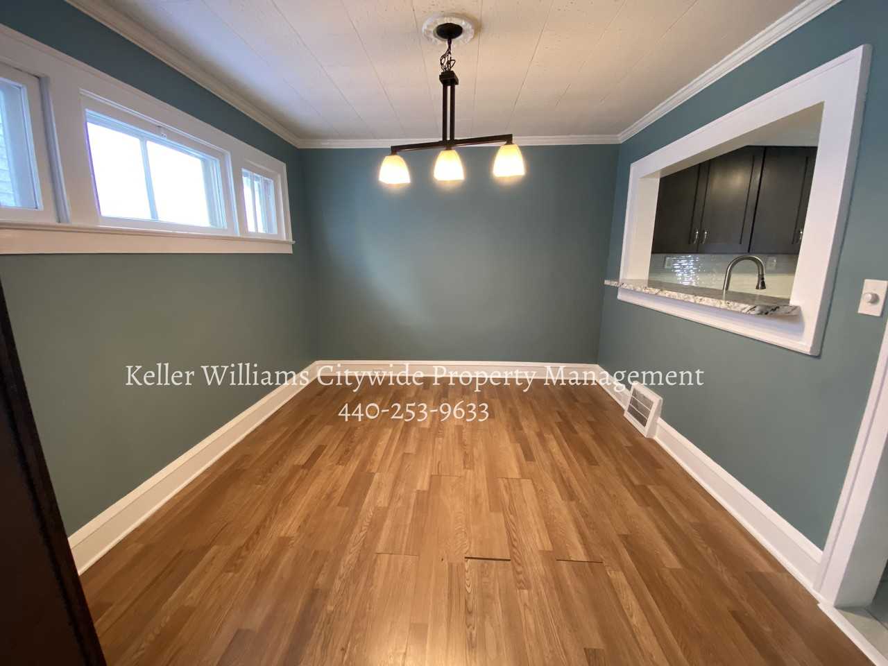 1437 Maile Ave - Photo 5 of 14