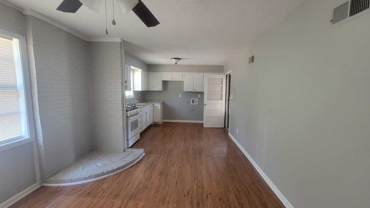 7619 Rockingham Drive - Photo 4 of 16