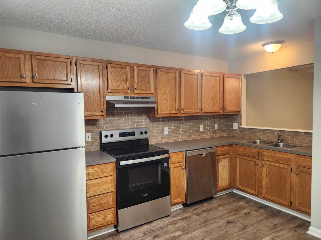 161 Pounds Ave Sw - Photo 2 of 11