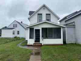 featured image of 905 Water St