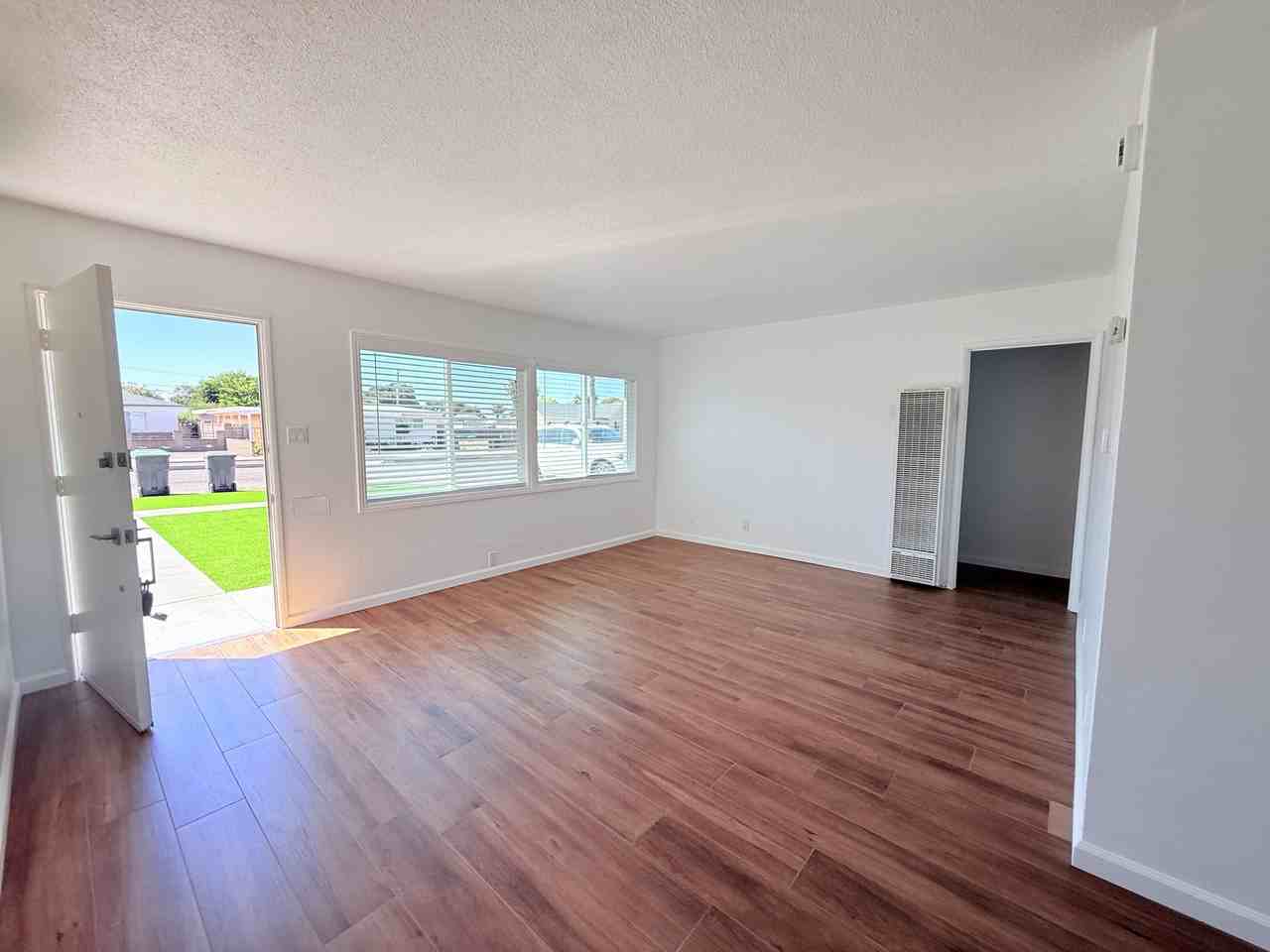 418 S J St - Photo 3 of 23