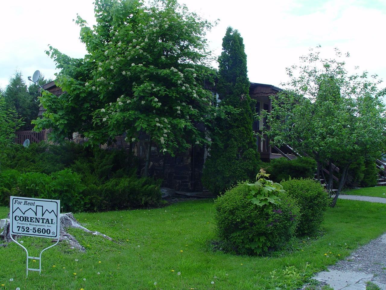 728 4Th Ave W - Photo 2 of 4