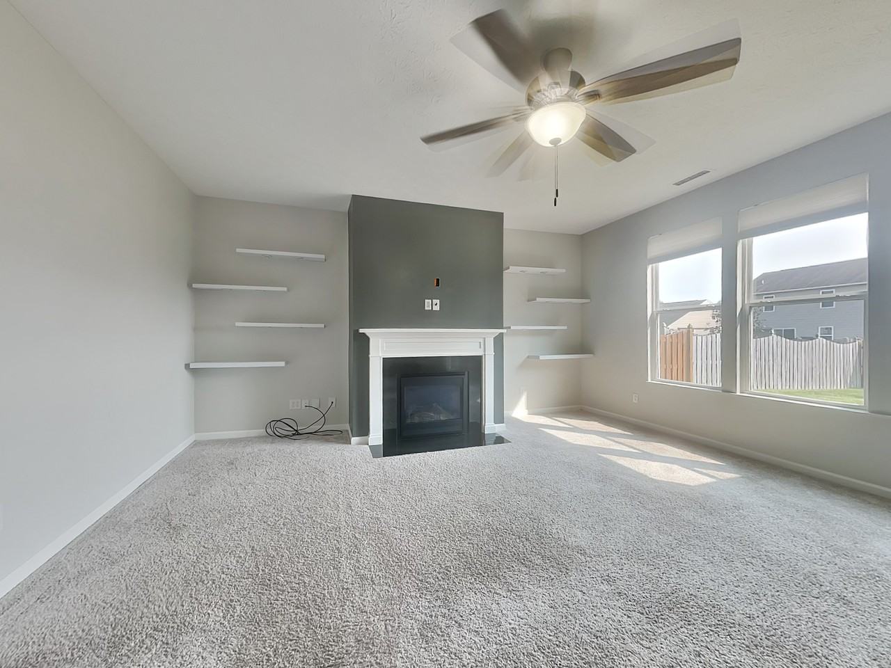 10447 Pintail Ln - Photo 3 of 19