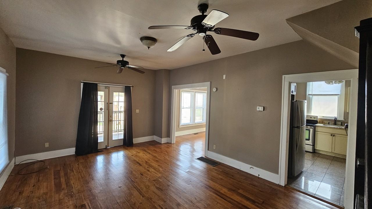 774 Garrison Avenue - Photo 2 of 23