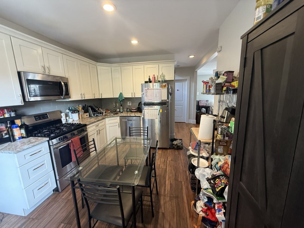 22 Mansfield St #2 - Photo 3 of 28