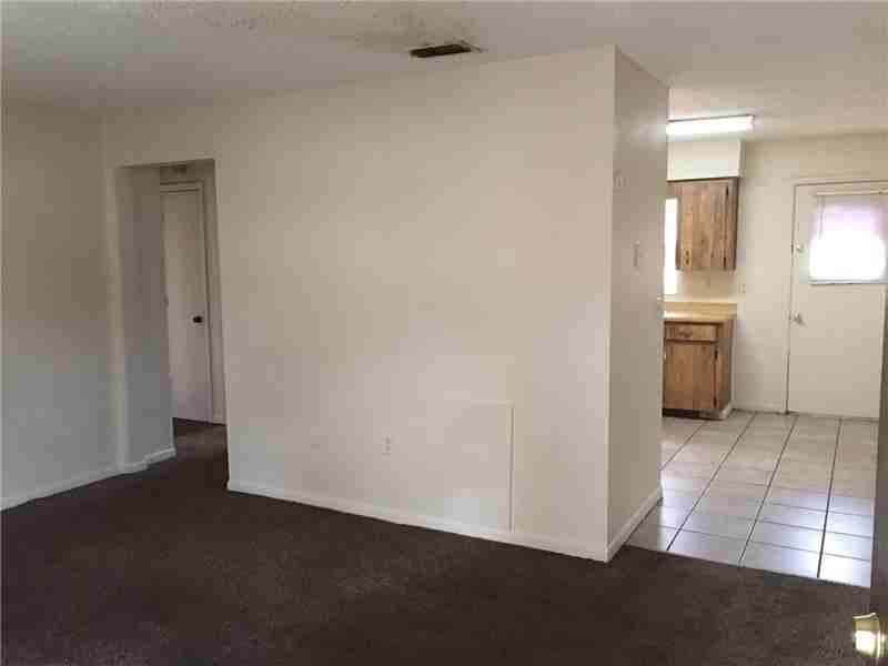 510 S Westgate Ave - Photo 3 of 7