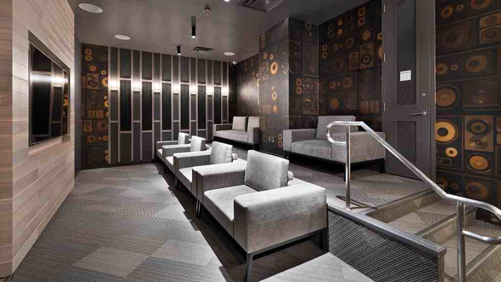 W 57th St #403 - Photo 6 of 12